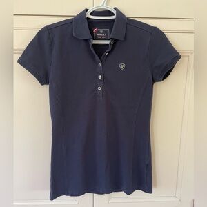 Ariat navy blue riding shirt with a form-fitted cut. Size small.